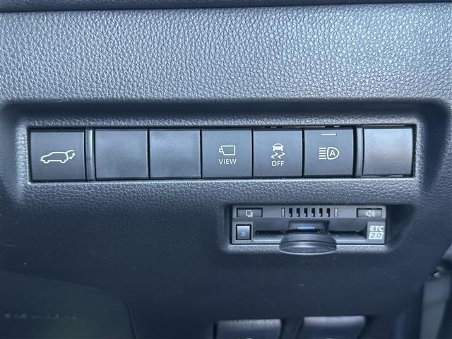 ハリアー Ｚ　ＪＢＬサラウンド　ナビゲーション　フルセグテレビ　ブルートゥース接続　ＵＳＢ接続　全方位カメラ　アダプティブクルーズ　車線逸脱警報　ブラインドスポットモニタ　パワーバックドア　保証書　取説　整備手帳（10枚目）