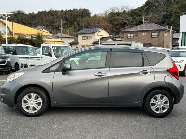 ノート Ｘ　ＤＩＧ－Ｓ　☆純正ナビ　ＢＴ／フルセグＴＶ／ＣＤ／ＤＶＤ／ＳＤ☆バックカメラ☆ＥＴＣ☆スマートキー☆電動格納ミラー☆純正フロアマット☆アイドリングストップ（44枚目）