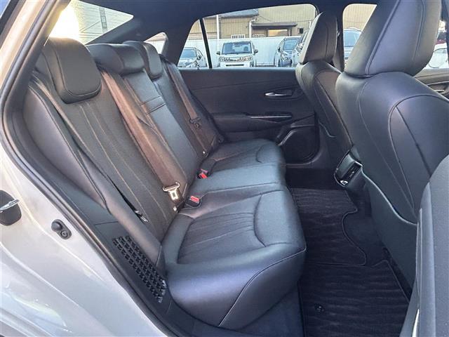 クラウンハイブリッド Ｓ　Ｃパッケージ　メーカー８型ナビ　全周囲カメラ　ドラレコ　ＨＵＤ　ビルトインＥＴＣ　追従クルコン　衝突軽減　レーンキープアシスト　電動Ｐ　オートブレーキホールド　ＲＳＡ　ＲＣＴＡ　ＢＳＭ　ＬＥＤ　レザーシート　保証書（27枚目）