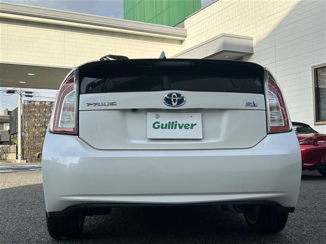 プリウス Ｇツーリングセレクション　純正ＨＤＤナビ　ＦＭ／ＡＭ／ＣＤ／ＤＶＤ／ＢＴ／フルセグ　モデリスタエアロ　バックカメラ　パワーシート（Ｄ席）　ハーフレザーシート　ＬＥＤヘッドライト　フォグランプ　純正ＡＷ１７インチ　電動格納ミラー（28枚目）