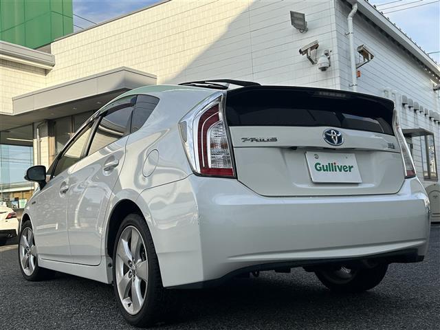 プリウス Ｇツーリングセレクション　純正ＨＤＤナビ　ＦＭ／ＡＭ／ＣＤ／ＤＶＤ／ＢＴ／フルセグ　モデリスタエアロ　バックカメラ　パワーシート（Ｄ席）　ハーフレザーシート　ＬＥＤヘッドライト　フォグランプ　純正ＡＷ１７インチ　電動格納ミラー（29枚目）