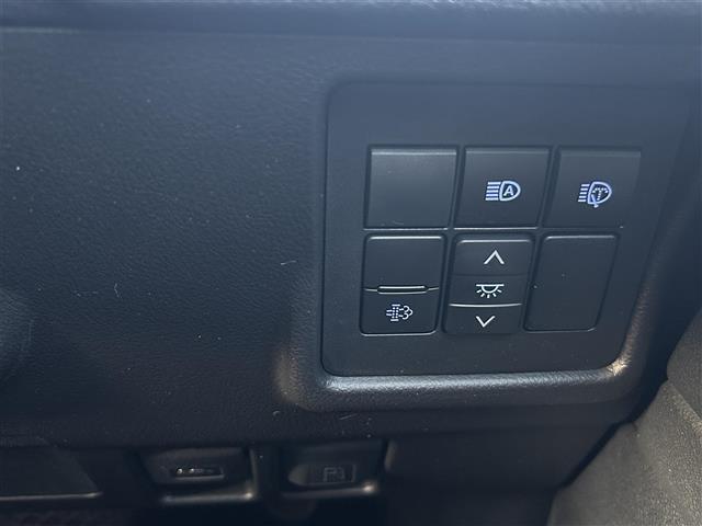 ランドクルーザープラド TX Lパッケージ 70thアニバーサリーリミテッド ワンオーナー メーカーナビ FM/AM/BT/USB/Miracast/フルセグ 全方位カメラ サンルーフ トヨタセーフティーセンス ETC2.0 レザーシート エアーシート ドライブレコーダー(17枚目)