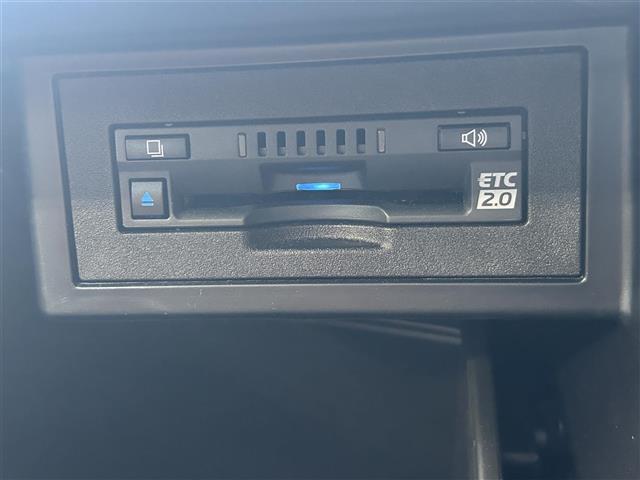 ランドクルーザープラド TX Lパッケージ 70thアニバーサリーリミテッド ワンオーナー メーカーナビ FM/AM/BT/USB/Miracast/フルセグ 全方位カメラ サンルーフ トヨタセーフティーセンス ETC2.0 レザーシート エアーシート ドライブレコーダー(19枚目)