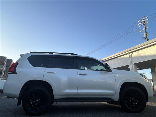 ランドクルーザープラド TX Lパッケージ 70thアニバーサリーリミテッド ワンオーナー メーカーナビ FM/AM/BT/USB/Miracast/フルセグ 全方位カメラ サンルーフ トヨタセーフティーセンス ETC2.0 レザーシート エアーシート ドライブレコーダー(27枚目)