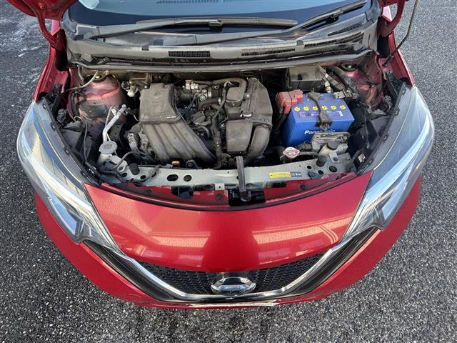 ノート X 純正SDナビ FM/AM/CD/DVD/BT/AUX/USB/WALKMAN/フルセグ アラウンドビューモニター エマージェンシーブレーキ 車線逸脱警報 コーナーセンサー スマートキー ETC(40枚目)