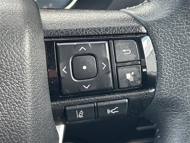 ハイラックス Z ワンオーナー 4WD 社外ディスプレイオーディオ AM FM BT LDA PCS RSA クリアランスソナー DAC バックカメラ 純正アルミ ETC オート格納ミラー スマートキー スペアキー(9枚目)