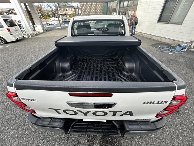 ハイラックス Z ワンオーナー 4WD 社外ディスプレイオーディオ AM FM BT LDA PCS RSA クリアランスソナー DAC バックカメラ 純正アルミ ETC オート格納ミラー スマートキー スペアキー(24枚目)