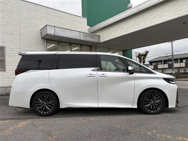 ヴェルファイア Ｚ　プレミア　ワンオーナー　ガラスルーフ　後席フリップダウンモニタ　１４インチナビ　フルセグＴＶ　スマホ連携　全方位カメラ　メモリシート　エアシート　ステアヒータ　ドラレコ前後　両側電動スライドドア　電動リアゲート（30枚目）