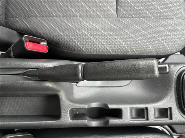 キャリイトラック スーパーキャリイ　Ｘ　ワンオーナー　禁煙　ドライブレコーダー　プリクラッシュ　ＡＢＳ　横滑り防止装置　レーンキープアシスト　オートマチックハイビーム　コーナーセンサー　フォグランプ　ドアバイザー　保証書　取扱説明書（10枚目）