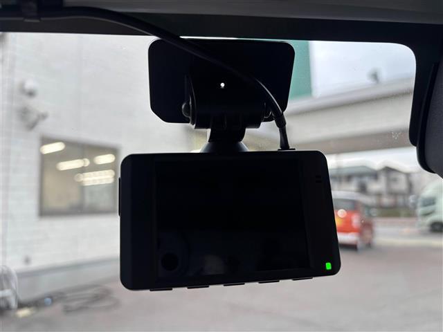 キャリイトラック スーパーキャリイ　Ｘ　ワンオーナー　禁煙　ドライブレコーダー　プリクラッシュ　ＡＢＳ　横滑り防止装置　レーンキープアシスト　オートマチックハイビーム　コーナーセンサー　フォグランプ　ドアバイザー　保証書　取扱説明書（21枚目）