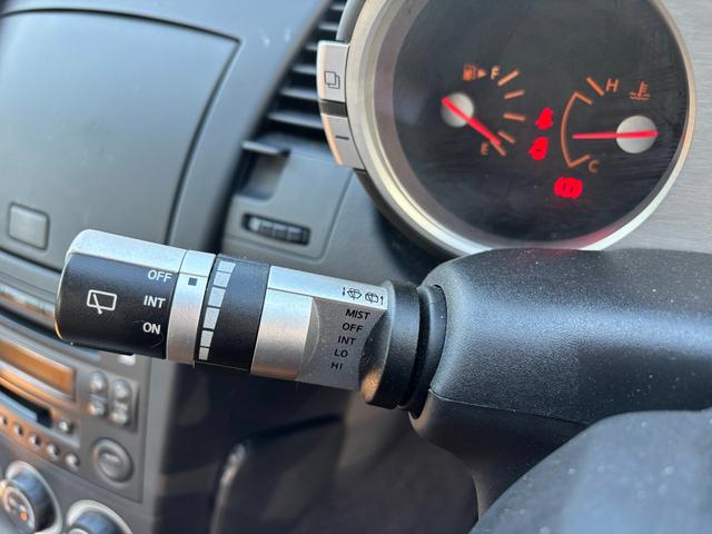 フェアレディZ バージョンT BOSEサウンド 7スピーカー 6CDチェンジャー ETC 本革シート シートヒーター パワーシート HIDライト オートエアコン 純正17インチアルミホイール キーレスエントリー スペアキー(16枚目)