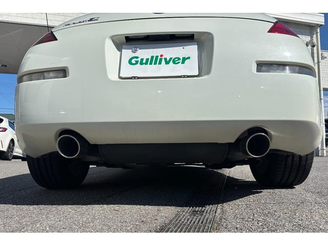 フェアレディZ バージョンT BOSEサウンド 7スピーカー 6CDチェンジャー ETC 本革シート シートヒーター パワーシート HIDライト オートエアコン 純正17インチアルミホイール キーレスエントリー スペアキー(62枚目)