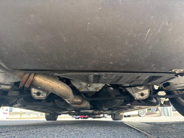 フェアレディZ バージョンT BOSEサウンド 7スピーカー 6CDチェンジャー ETC 本革シート シートヒーター パワーシート HIDライト オートエアコン 純正17インチアルミホイール キーレスエントリー スペアキー(64枚目)