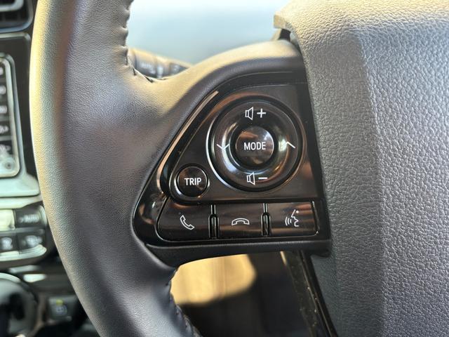 プリウス SセーフティプラスII 禁煙 ワンオーナー 純正ナビ 地デジTV Bluetooth バックカメラ ドライブレコーダー ETC 前後コーナーセンサー LEDオートハイビーム レーダークルーズ LKA BSM 1500W電源(21枚目)