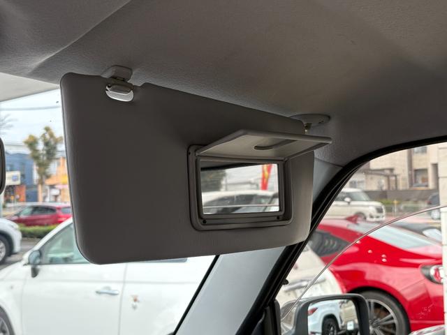 ジムニー クロスアドベンチャー　禁煙　パートタイム４ＷＤ　背面タイヤ　ＥＴＣ　ナビ　地デジＴＶ　ＤＶＤ　ＵＳＢ　シートヒーター　ハーフレザーシート　純正フロアマット　純正アルミホイール　ドアバイザー　フォグランプ　保証書　取扱説明書（22枚目）