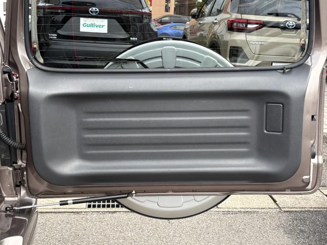 ジムニー クロスアドベンチャー　禁煙　パートタイム４ＷＤ　背面タイヤ　ＥＴＣ　ナビ　地デジＴＶ　ＤＶＤ　ＵＳＢ　シートヒーター　ハーフレザーシート　純正フロアマット　純正アルミホイール　ドアバイザー　フォグランプ　保証書　取扱説明書（42枚目）