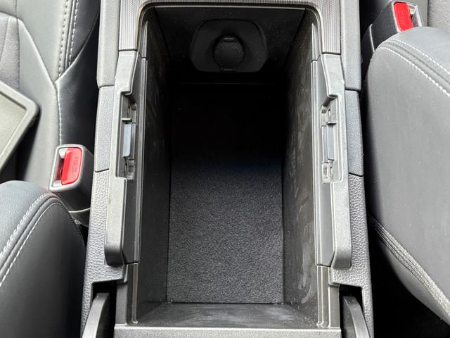ハリアー Z JBLサウンド 12.3インチナビ フルセグTV スマホ連携 Bluetooth USB接続 バックカメラ ビルトインETC2.0 デジタルインナーミラー 前後ドライブレコーダー パワーバックドア(25枚目)