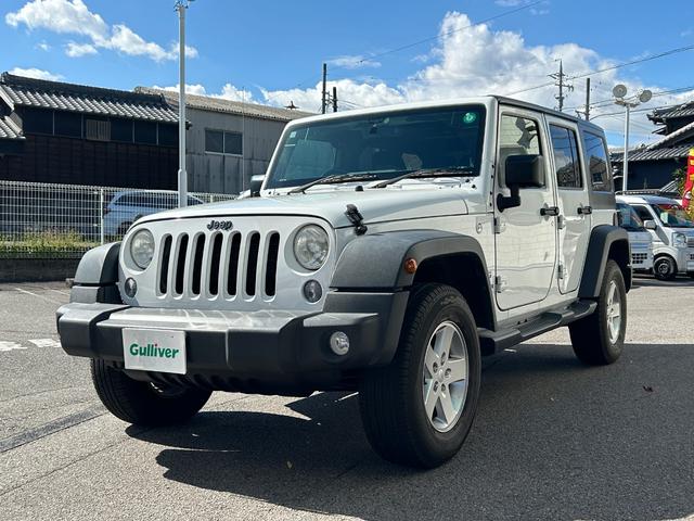 ジープ・ラングラーアンリミテッド スポーツ 4WD 社外ナビ フルセグTV DVD再生 Bluetooth接続 サイド バックカメラ デジタルミラー ドラレコ ETC クルコン ダウンヒルアシスト 横滑り防止 背面タイヤ 前後フォグランプ(41枚目)