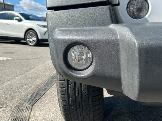 ジープ・ラングラーアンリミテッド スポーツ 4WD 社外ナビ フルセグTV DVD再生 Bluetooth接続 サイド バックカメラ デジタルミラー ドラレコ ETC クルコン ダウンヒルアシスト 横滑り防止 背面タイヤ 前後フォグランプ(54枚目)