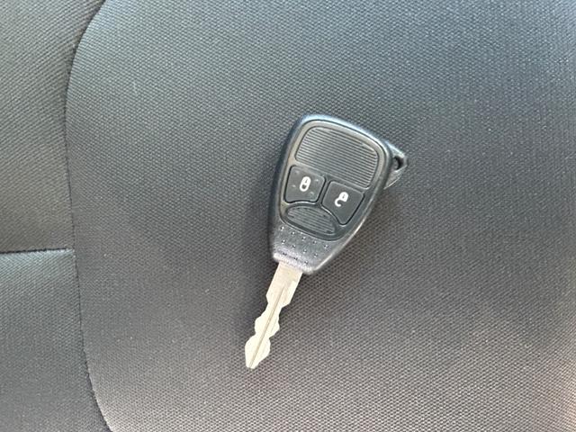 ジープ・ラングラーアンリミテッド スポーツ 4WD 社外ナビ フルセグTV DVD再生 Bluetooth接続 サイド バックカメラ デジタルミラー ドラレコ ETC クルコン ダウンヒルアシスト 横滑り防止 背面タイヤ 前後フォグランプ(57枚目)