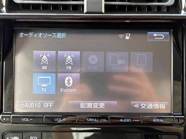 プリウス Ｓ　ワンオーナー　禁煙　９インチＳＤナビ　フルセグ　ＢＴ　バックカメラ　ＥＴＣ　トノカバー　フロアマット　ＡＢＳ　横滑り防止装置　盗難防止装置　オートライト　アルミホイール　保証書　取扱説明書　スペアキー（4枚目）