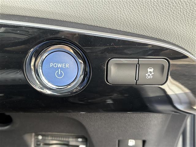 プリウス Ｓ　ワンオーナー　禁煙　９インチＳＤナビ　フルセグ　ＢＴ　バックカメラ　ＥＴＣ　トノカバー　フロアマット　ＡＢＳ　横滑り防止装置　盗難防止装置　オートライト　アルミホイール　保証書　取扱説明書　スペアキー（19枚目）