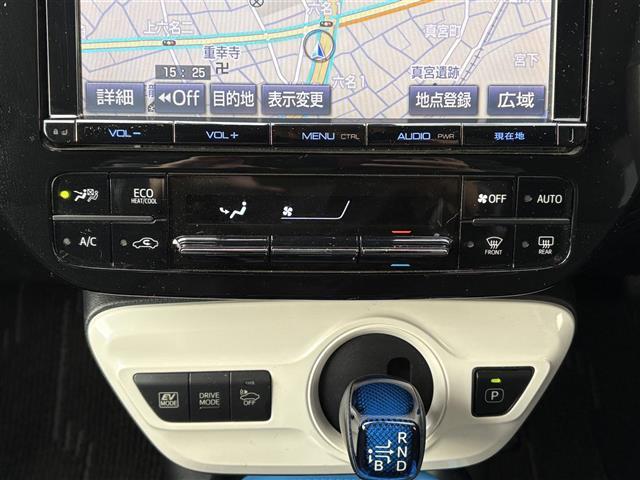 プリウス Ｓセーフティプラス　☆純正ナビ・Ｂｌｕｅｔｏｏｔｈａｕｄｉｏ・ＴＶ・ＤＶＤ☆バックカメラ☆ビルトインＥＴＣ２．０☆レーダークルーズコントロール☆ドライブレコーダー☆サンルーフ☆ローダウン☆モデリスタエアロ（7枚目）