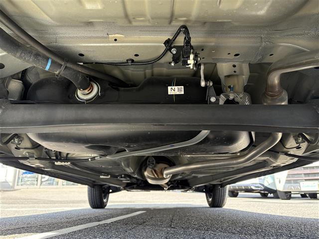 ハスラー ＪスタイルＩＩ　禁煙　９インチナビ　全方位カメラ　フルセグＴＶ　ＤＶＤ再生　ＢＴ　ＵＳＢ　ビルトインＥＴＣ　前後ドラレコ　レーダークルーズ　ＬＫＡ　衝突軽減　横滑り防止　ＬＥＤオートハイビーム　シートヒーター（41枚目）