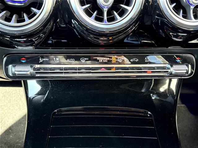 ガラスコーティング、ナビゲーション、ＥＴＣなど、その他のパーツの取り付けお見積もりのご相談も承っております！！クルマのこと何でもお任せください！