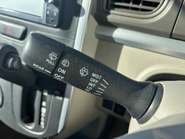 タント Ｘ　ＳＡ　純正ナビ　フルセグＴＶ　ＤＶＤ再生　Ｂｌｕｅｔｏｏｔｈ接続　バックカメラ　片側パワースライドドア　左センターピラーレス　オートライト　スマートキー　プッシュスタート　衝突軽減ブレーキ（15枚目）