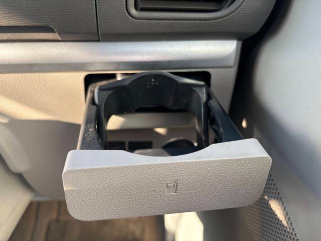 タント Ｘ　ＳＡ　純正ナビ　フルセグＴＶ　ＤＶＤ再生　Ｂｌｕｅｔｏｏｔｈ接続　バックカメラ　片側パワースライドドア　左センターピラーレス　オートライト　スマートキー　プッシュスタート　衝突軽減ブレーキ（24枚目）