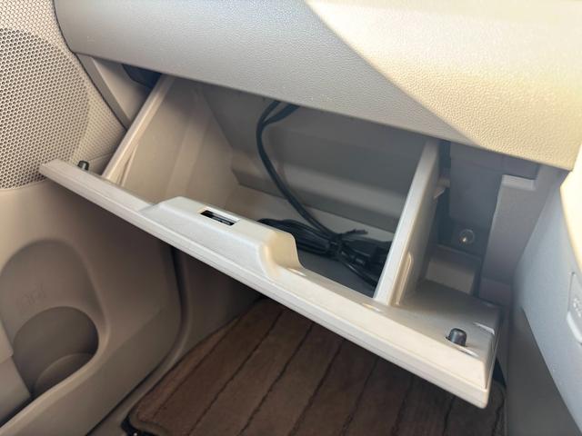 タント Ｘ　ＳＡ　純正ナビ　フルセグＴＶ　ＤＶＤ再生　Ｂｌｕｅｔｏｏｔｈ接続　バックカメラ　片側パワースライドドア　左センターピラーレス　オートライト　スマートキー　プッシュスタート　衝突軽減ブレーキ（27枚目）