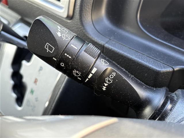 ハイエースバン ロングスーパーGL 社外ナビ Bluetooth フルセグTV DVD再生 バックカメラ ビルトインETC 両側イージークローザースライドドア ディーゼル車 ヘッドライトレベライザー 全席シートカバー ドアバイザー(11枚目)