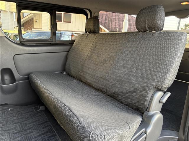 ハイエースバン ロングスーパーGL 社外ナビ Bluetooth フルセグTV DVD再生 バックカメラ ビルトインETC 両側イージークローザースライドドア ディーゼル車 ヘッドライトレベライザー 全席シートカバー ドアバイザー(25枚目)