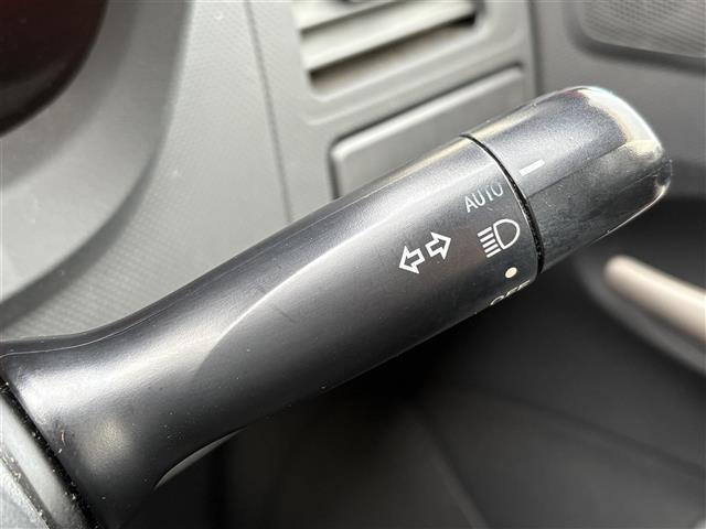 オーリス 180G 禁煙 バックカメラ HDDナビナビ ETC ワンセグTV DVD SD CD ABS パワーウインドウ パワーステアリング エンジンスタートボタン オートライト 保証書 取扱説明書 スペアキー(13枚目)