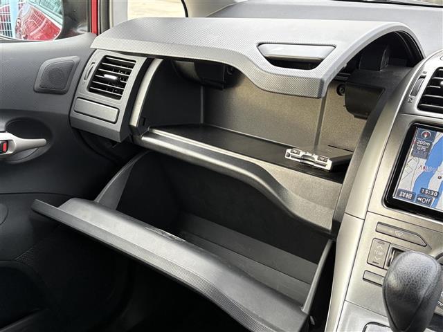 オーリス 180G 禁煙 バックカメラ HDDナビナビ ETC ワンセグTV DVD SD CD ABS パワーウインドウ パワーステアリング エンジンスタートボタン オートライト 保証書 取扱説明書 スペアキー(17枚目)