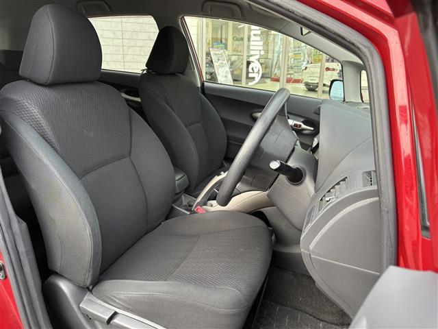 オーリス 180G 禁煙 バックカメラ HDDナビナビ ETC ワンセグTV DVD SD CD ABS パワーウインドウ パワーステアリング エンジンスタートボタン オートライト 保証書 取扱説明書 スペアキー(19枚目)