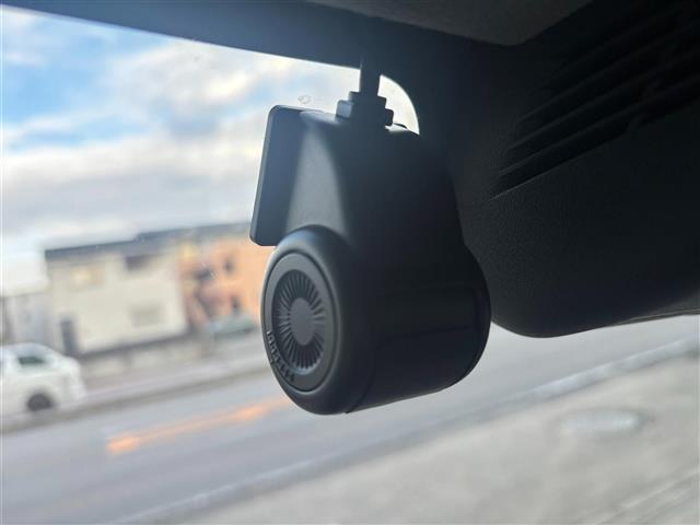 スペーシア ハイブリッドＸ　ナビ　フルセグＴＶ　ＤＶＤ　ＢＴ　全方位カメラ　ＥＴＣ　ＨＵＤ　前後ドライブレコーダー　衝突軽減　車線逸脱警報　コーナーセンサー　スマートキー　シートヒーター　両側パワースライドドア　サーキュレータ（21枚目）