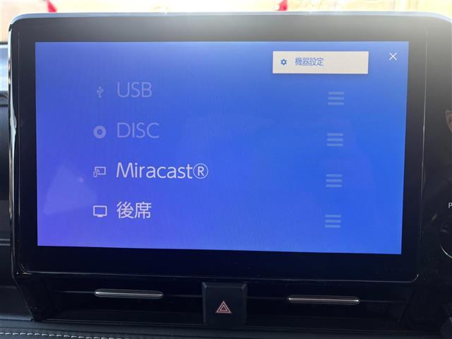 ノア ハイブリッドＳ－Ｚ　モデリスタスポイラ　ワンオーナ　１０．５インチナビＴＶ　ＤＶＤ　スマホ連携　カメラ　快適利便パッケージｈｉｇｈ　フリップダウンモニタ　シートヒータ　両側電動スライドドア　電動リアゲート　前後ドラレコ（6枚目）