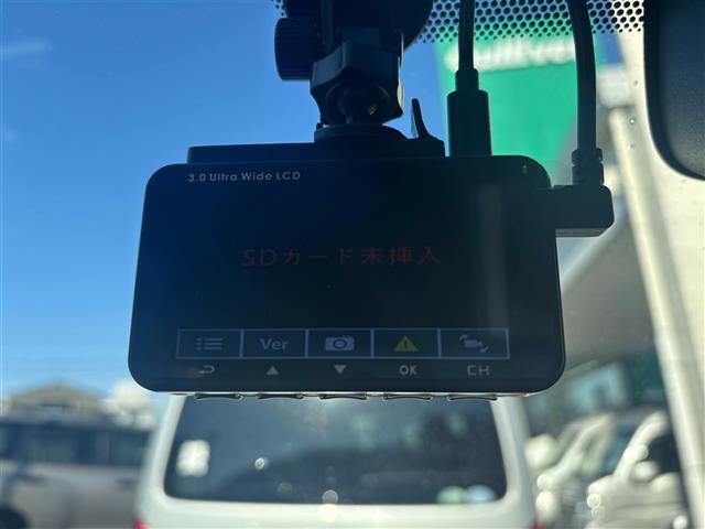 ノア ハイブリッドＳ－Ｚ　モデリスタスポイラ　ワンオーナ　１０．５インチナビＴＶ　ＤＶＤ　スマホ連携　カメラ　快適利便パッケージｈｉｇｈ　フリップダウンモニタ　シートヒータ　両側電動スライドドア　電動リアゲート　前後ドラレコ（18枚目）