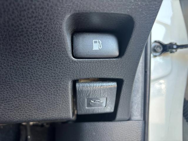 ハリアー プログレス 禁煙 全方位カメラ JBLサウンド 9インチナビ ビルトインETC ドラレコ レーダークルーズ LKA 電動リアゲート 前後コーナーセンサー パワーシート LEDオートハイビーム オートホールド(28枚目)