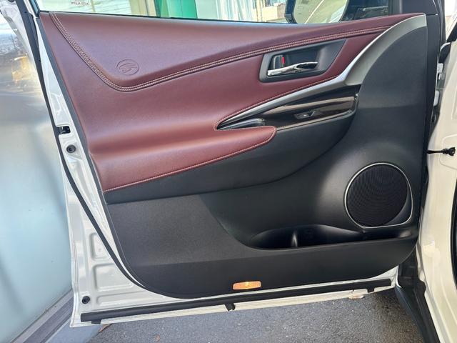 ハリアー プログレス 禁煙 全方位カメラ JBLサウンド 9インチナビ ビルトインETC ドラレコ レーダークルーズ LKA 電動リアゲート 前後コーナーセンサー パワーシート LEDオートハイビーム オートホールド(48枚目)