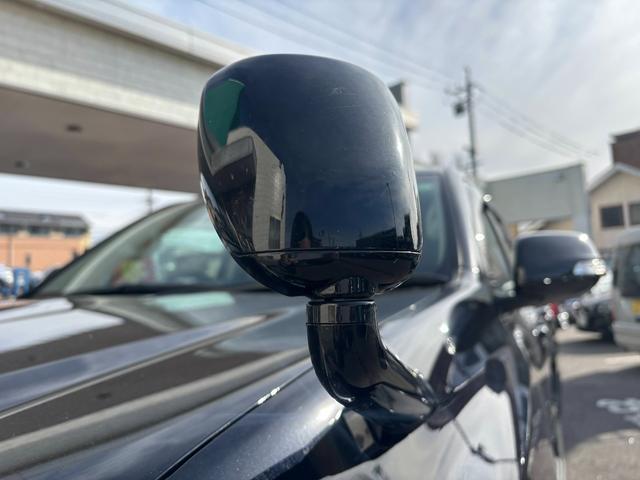 ランドクルーザープラド ＴＸ　Ｌパッケージ　禁煙　ワンオーナー　９インチナビ　フルセグＴＶ　ＤＶＤ　ＢＴ　バックカメラ　ＥＴＣ　ルーフレール　ドライブレコーダー　コーナーセンサー　レーダークルーズ　黒革パワーシート　エアシート　シートヒーター（68枚目）