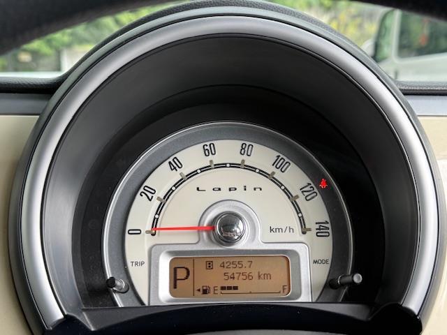 アルトラパン Ｘ　禁煙車／社外ＳＤナビ（ワンセグＴＶ・ＣＤ・ＡＭ・ＦＭ）／Ｗエアバック／スマートキー／純正１４インチＡＷ／アイドリングストップ／（16枚目）