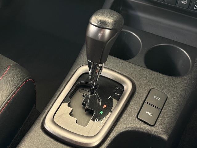 ハイラックス Ｚ　ＧＲスポーツ　禁煙車／ワンオーナー／ＧＲスポーツバー／前後ドラレコ／ＥＴＣ／Ｗサイドエアバック／カーテンエアバック／ＧＲスポーツバー／純正１８インチＡＷ／運転席パワーシート／プッシュスタート／スマートキー（18枚目）