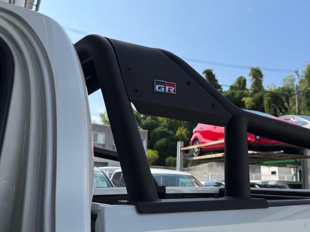 ハイラックス Ｚ　ＧＲスポーツ　禁煙車／ワンオーナー／ＧＲスポーツバー／前後ドラレコ／ＥＴＣ／Ｗサイドエアバック／カーテンエアバック／ＧＲスポーツバー／純正１８インチＡＷ／運転席パワーシート／プッシュスタート／スマートキー（31枚目）