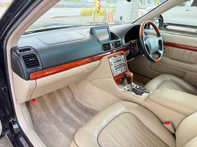 オリジン ベースグレード /禁煙車/ベージュ本革シート/前席シートヒーター・パワーシート/オリジン専用キーレスキー/オリジン専用15インチアルミホイール/観音開き後席ドア/純正DVDナビ/レーダークルーズコントロール/ETC(4枚目)