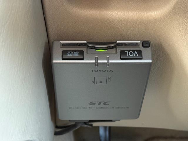 オリジン ベースグレード /禁煙車/ベージュ本革シート/前席シートヒーター・パワーシート/オリジン専用キーレスキー/オリジン専用15インチアルミホイール/観音開き後席ドア/純正DVDナビ/レーダークルーズコントロール/ETC(18枚目)