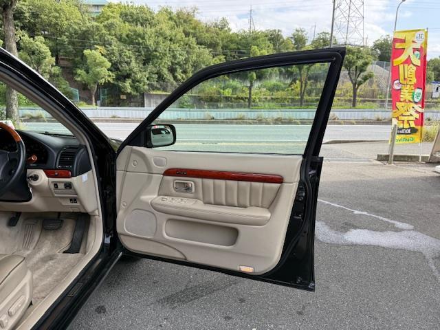 オリジン ベースグレード /禁煙車/ベージュ本革シート/前席シートヒーター・パワーシート/オリジン専用キーレスキー/オリジン専用15インチアルミホイール/観音開き後席ドア/純正DVDナビ/レーダークルーズコントロール/ETC(21枚目)