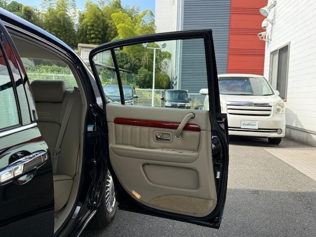 オリジン ベースグレード /禁煙車/ベージュ本革シート/前席シートヒーター・パワーシート/オリジン専用キーレスキー/オリジン専用15インチアルミホイール/観音開き後席ドア/純正DVDナビ/レーダークルーズコントロール/ETC(28枚目)